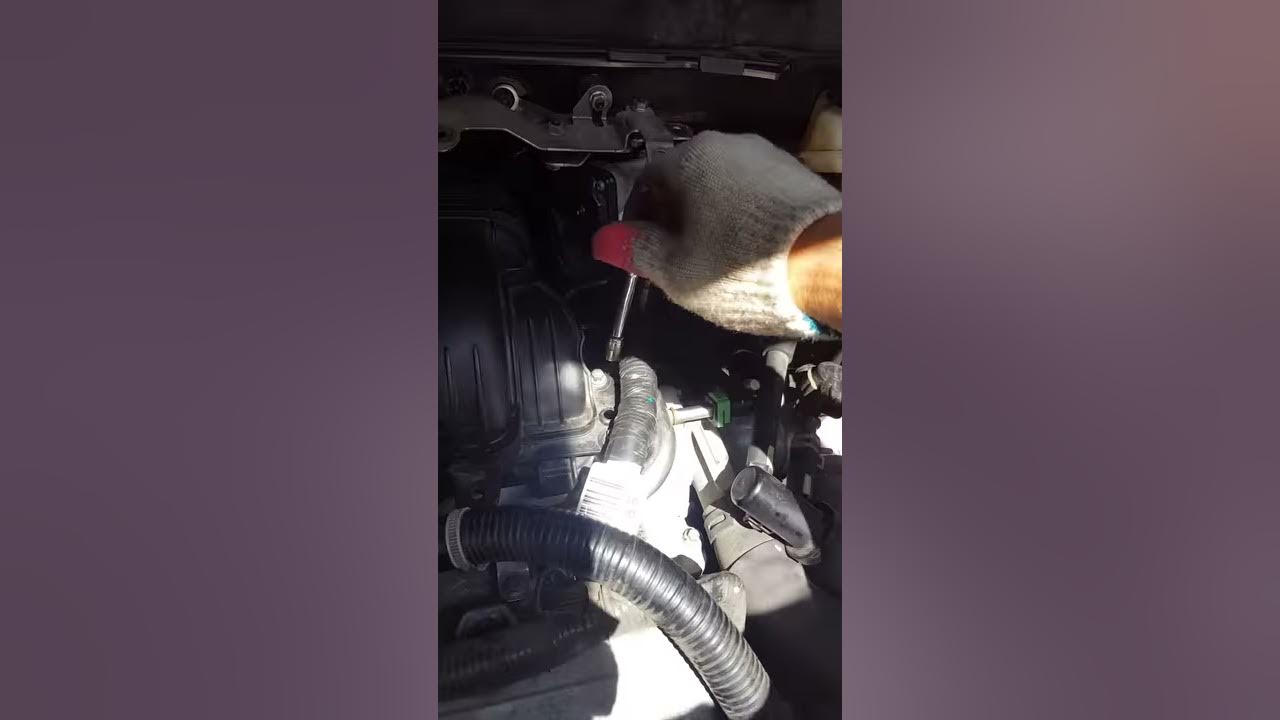 Mazda cx9 2011 spark plug replacement Part 2. - YouTube