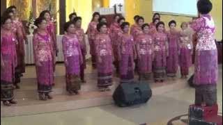 Olophon Ma. Lagu Wajib Festival Parompuan 2015. Ina HKBP Exaudi Resort Sukajadi Pekanbaru