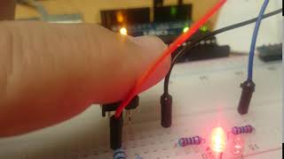 IR Test using TCRT5000 and Arduino with Sketch.