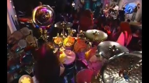 Korn with Joey Jordison - Got The Life (Fuse 2007)