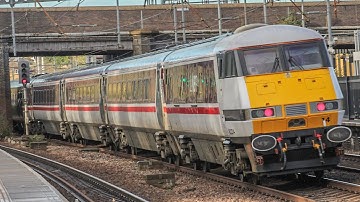 LNER Class 91s Passing: Alexandra Palace | ECML | 01/11/22