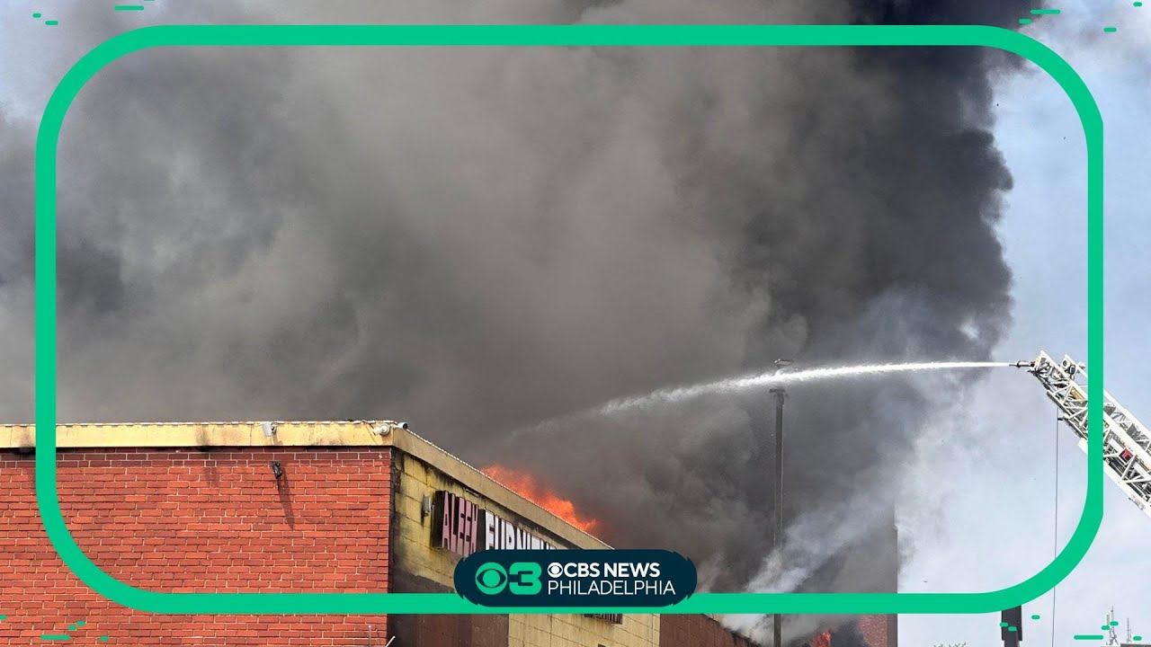 Firefighters battle 2-alarm blaze at Kensington furniture store - YouTube