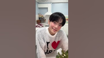 똑똑똑🚪강민 산타가 도착했어요💗 #베리베리 #VERIVERY #VRVR #강민 #KANGMIN #Shorts