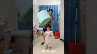 Choti Bachi Ko Top Diya 🎁 | Cute Reaction 😍❤️