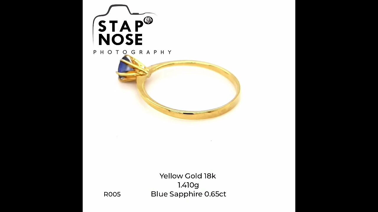 Blue Sapphire Ring with 18k Yellow Gold.