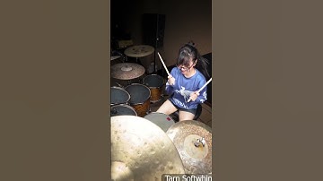 Smells like teen spirit - Nirvana drum cover Tarn Softwhip #drumcover #drummergirl #femaledrummer