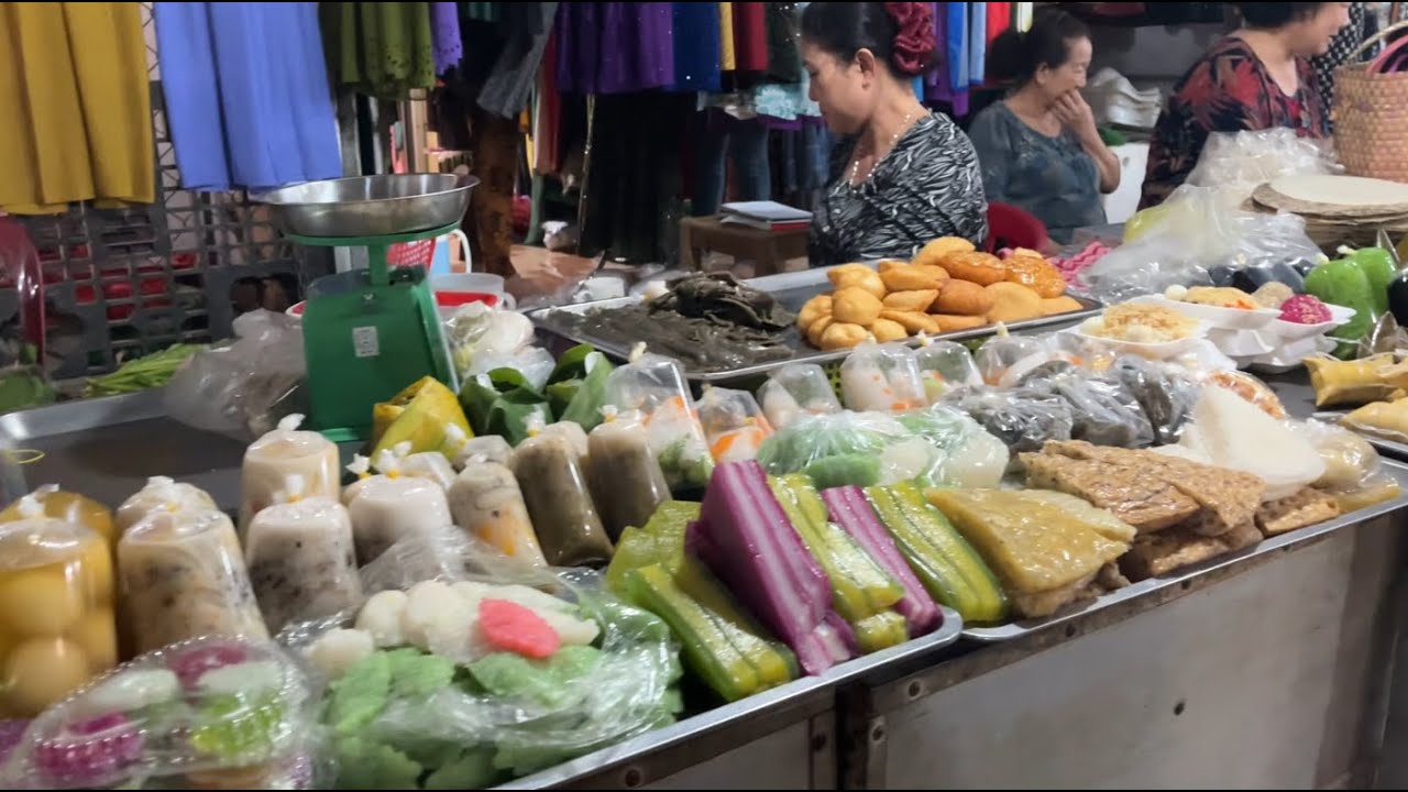 Chợ Quê Rau Củ Quả Tuơi Ngon. Các Loại Bánh Thơm Ngát Gian Hàng 