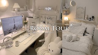 Room tourmy cozy $766 Korean Apartment | living alone in Seoul | desk setup | White&beige aesthetic