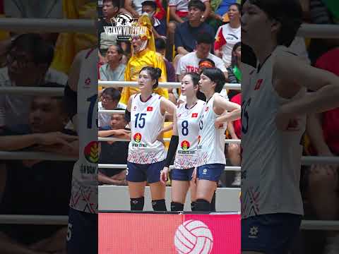 🔥 BỘ BA PHỤ CÔNG XINH ĐẸP CỦA BÓNG CHUYỀN VIỆT NAM🏐