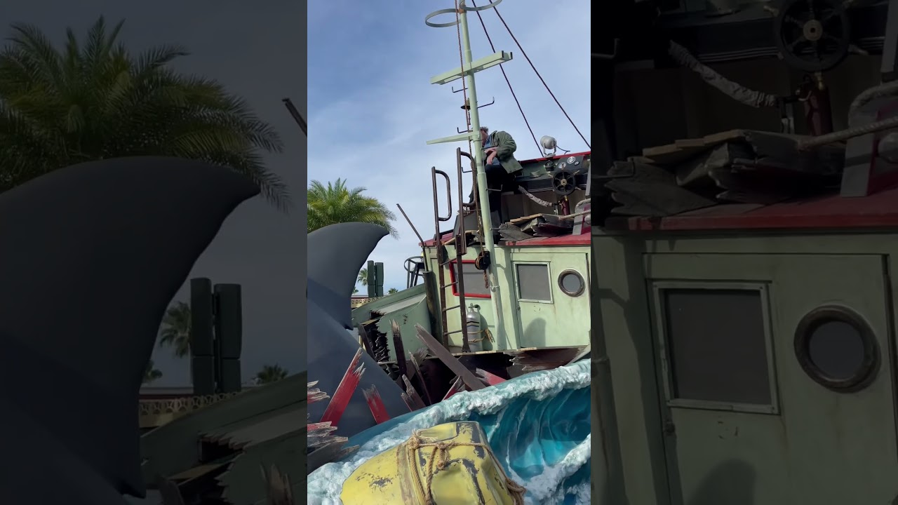 JAWS | Universal Studios NEW Mega Movie Parade 