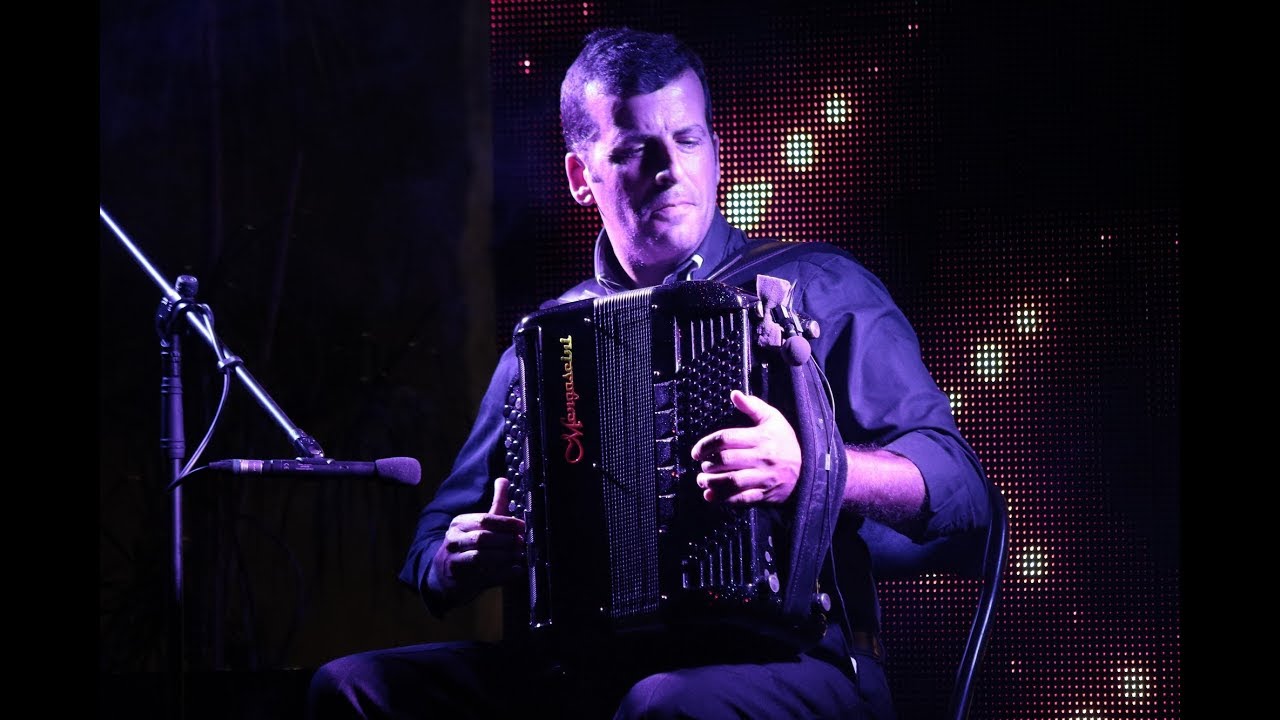 Rodrigo Mauricío - Medley