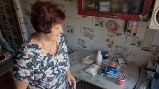 картинка: Зашла отоварилась/Сырники с 🥕🥕-это ооочень вкусно/Опять кручу 🍅🍅