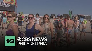Thousands head to Wildwood beach and boardwalk for Barefoot Country Music Festival