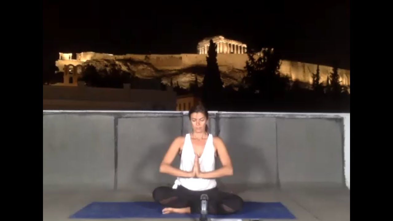 Kundalini Yoga with Lynn: Kriya to See the Inner Beauty - YouTube