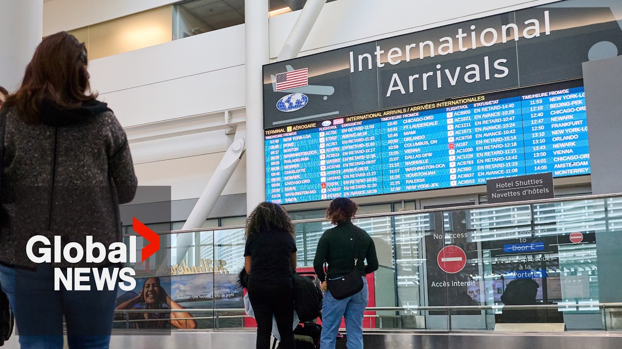 Canada considering potential changes to airport ownership, passenger complaint process