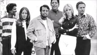 Sergio Mendes & Brasil '66 - Lapinha