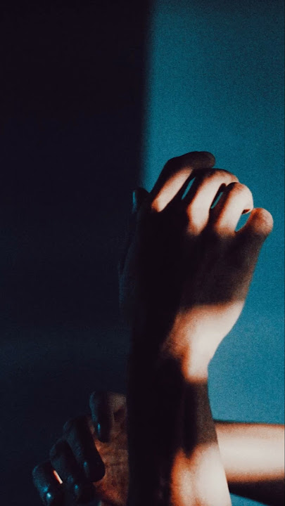 Srie - High Flying Kite | Dark Ethereal Aesthetic  #music #singer #indie #darkaesthetic #newrelease