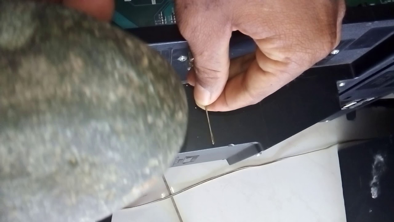 Stereo Roto Sacar un plug roto - Conector Audio IN roto - YouTube