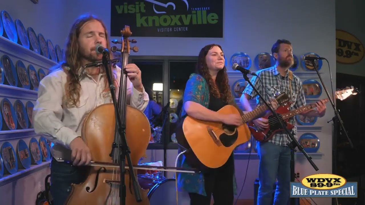 The Two Tracks - Meeteetse - Live on WDVX Blue Plate Special 10.12.23