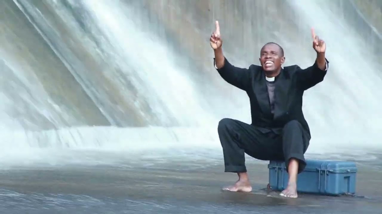 07 Ndikuyimba Nyimbo