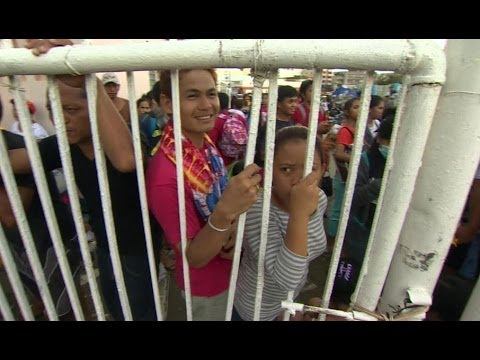 Video: Care a fost răspunsul imediat la tifonul Haiyan?