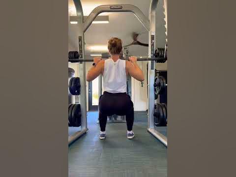 Do THIS to help build pull-up strength #shorts #pullups #howtodoapullup