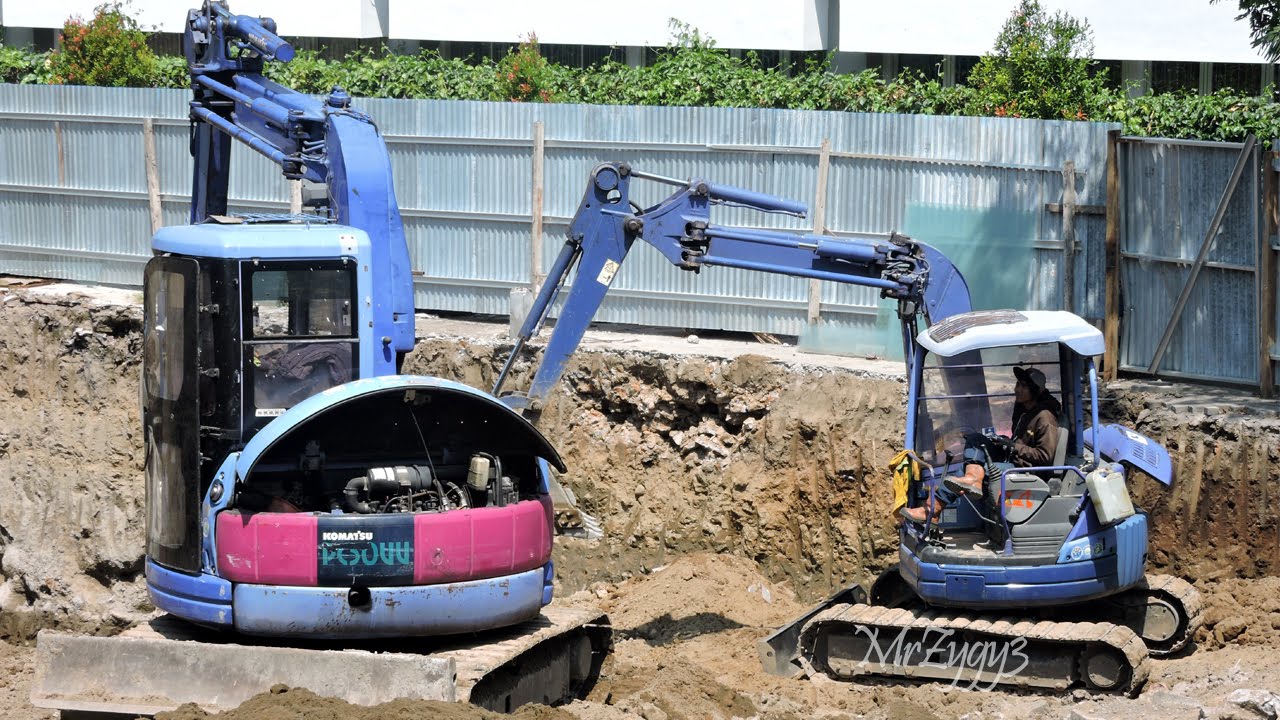 Mini Excavator Komatsu Pc58uu Pc50uu Working Youtube Mini Excavator Komatsu Pc58uu Pc50uu Working Youtube