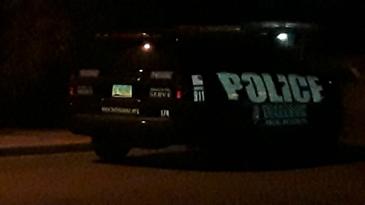 Tolleson, Az. Shady Cops, trying to break into a house YouTube