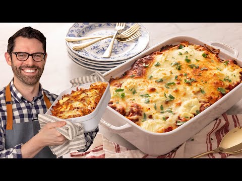 Delicious Baked Ziti Recipe  SO Easy!