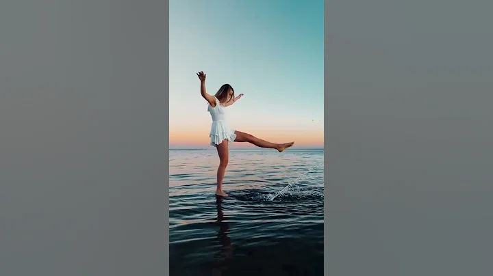 WALK ON WATER PHOTO IDEA! 🌊📸 #shorts #photography #creative - DayDayNews