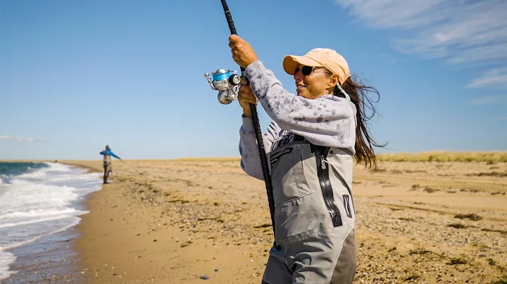 Surfcasting Nantucket with Tammy King