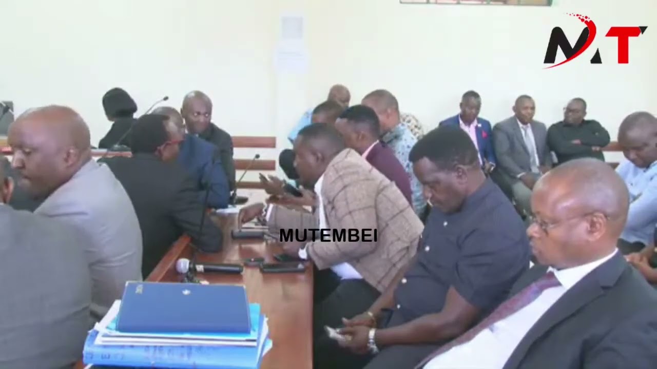 SEE GACHAGUA'S LAWYER NDEGWA NJIRU CHATTING WITH WAMUTHENDE IN COURT!!