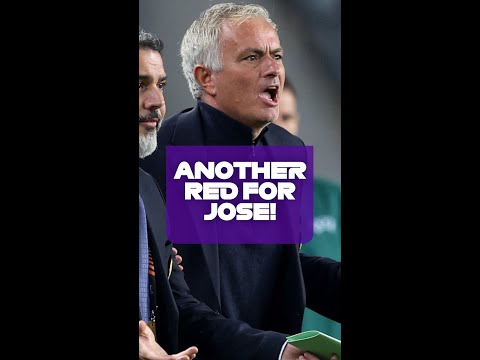 Another day, another red card for Jose Mourinho #UEL #EuropaLeague #ManchesterUnited #Fenerbahce