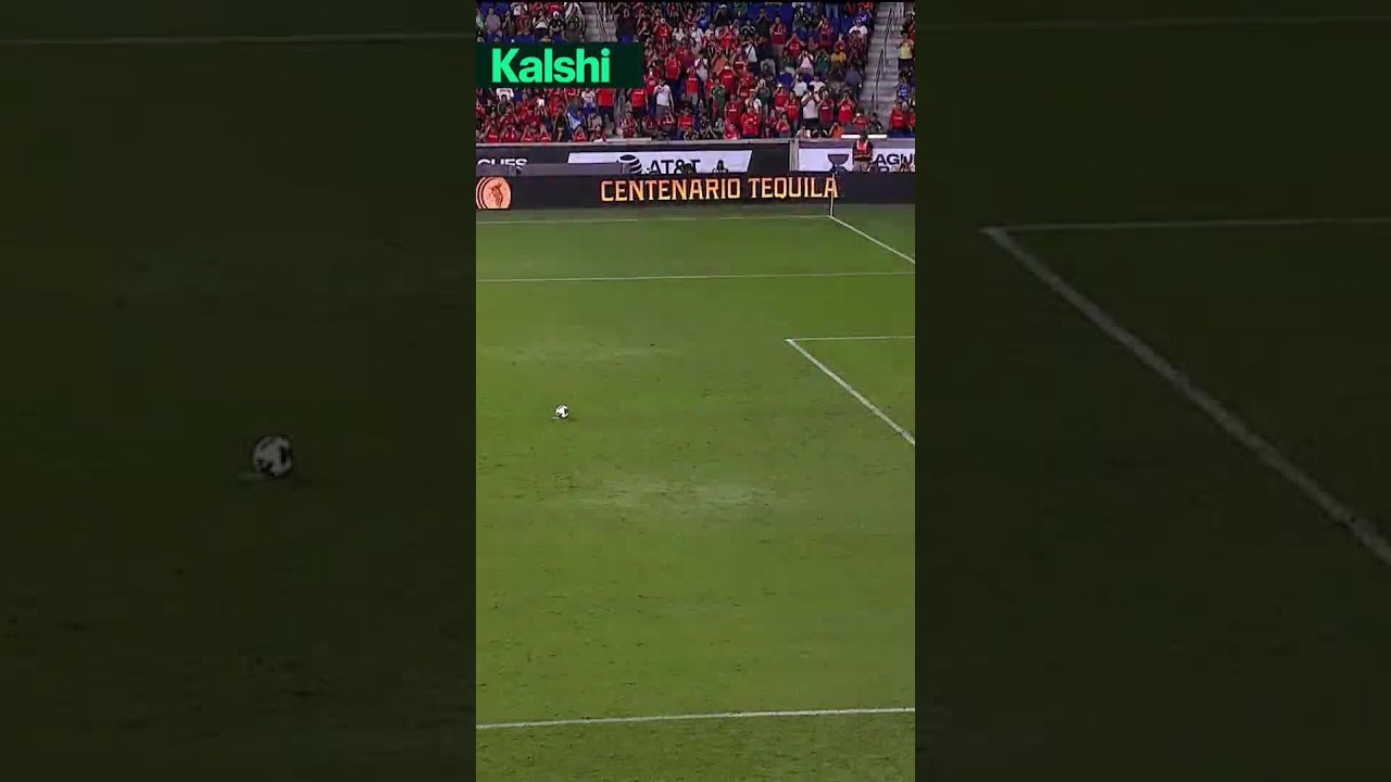 ¡NO FALLA! Gol de Helinho #shorts