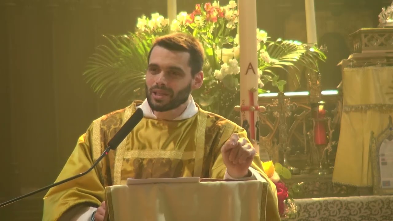 Homélie Pâques 2026 (abbé Perruchot)