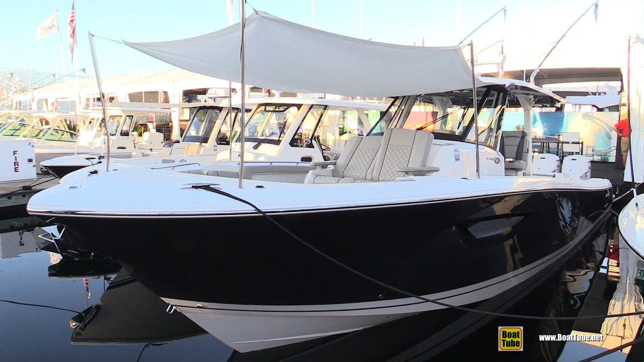 American Beauty ! 2022 Pursuit S378 Center Console