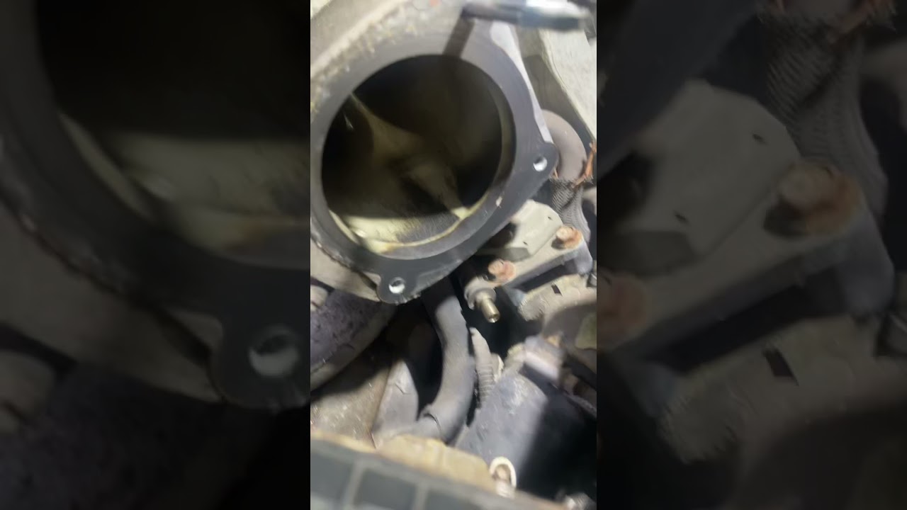 06 xc90 Volvo v8 fuel pressure sensor location YouTube