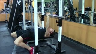 Barbell Bench Press - HASfit Chest Exercise Demonstration - Flat Bench Presses Form - Pectoral