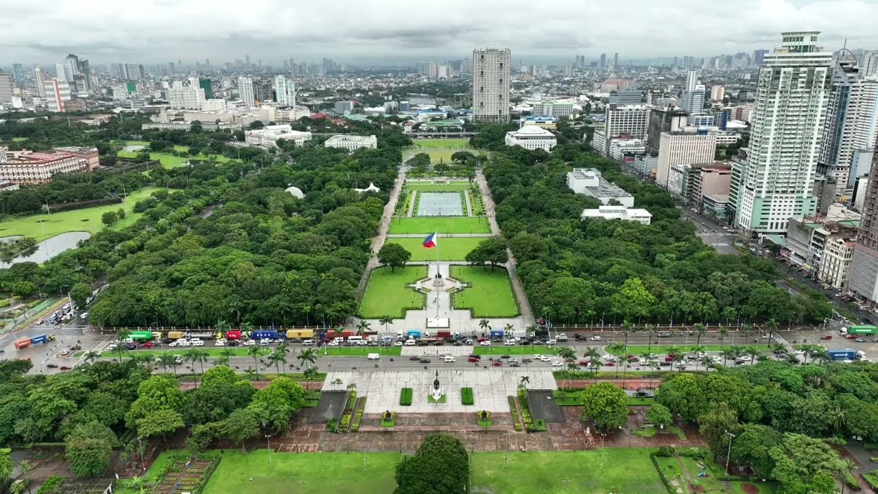 File footage - Rizal Park, Pasig River, Intramuros, Binondo, Carriedo drone (Manila; 09-06-2025) HD