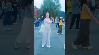 #dance #bestshuffle #trend #kpop #dancing #cuttingshapes #korean #shuffle #dancer #fashion #happy