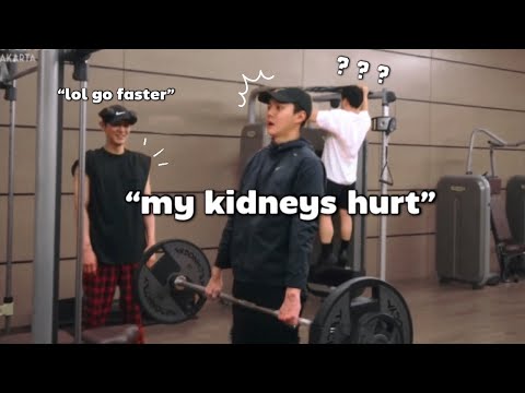 EXO members go to the gym