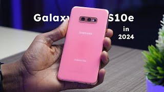 Samsung Galaxy S10e in 2024 - The Last Small SAMSUNG Phone