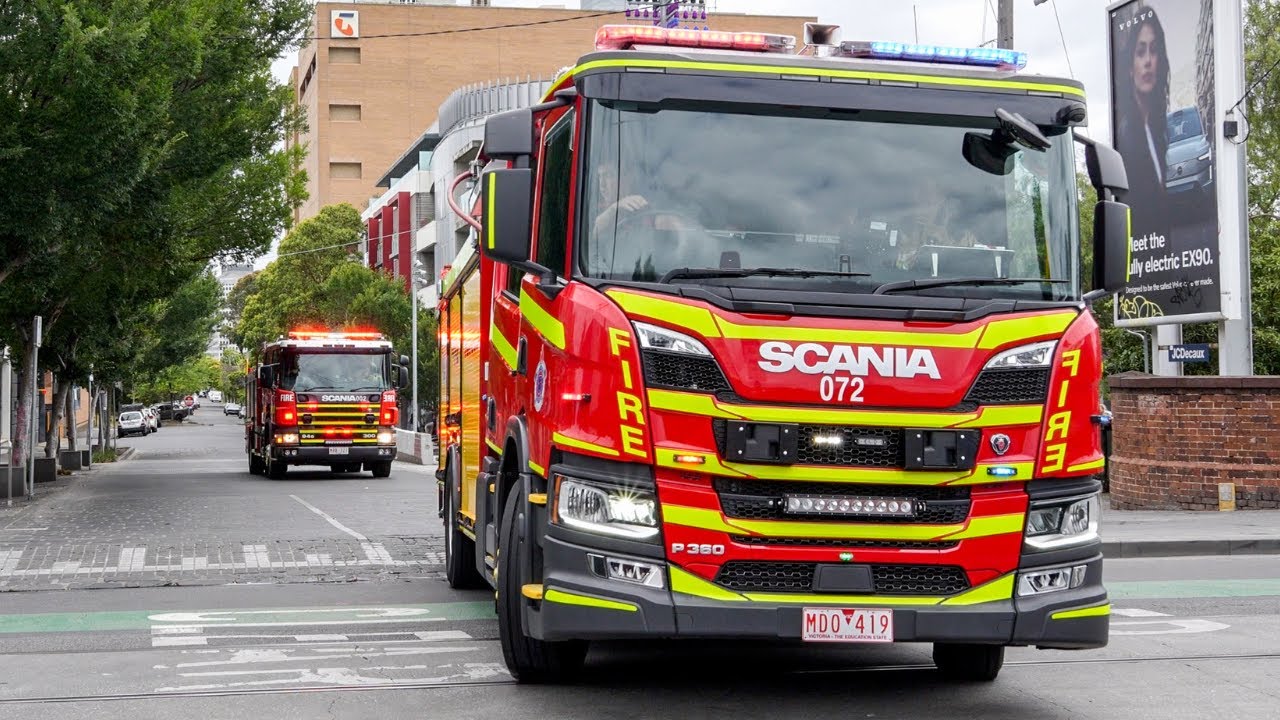 ⁴ᴷ 🔥 New FRV Pumper 35A Responding with Pumper 35B – Twin Turnout!