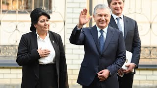 Шавкат Мирзиёев Тошкент шаҳридаги 3-Катта Чилонзор маҳалласига ташриф буюрди