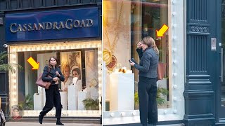 Catherine s Mom Carole Middleton SPOTTED Shopping At An Pearl Necklace Store On London s Street