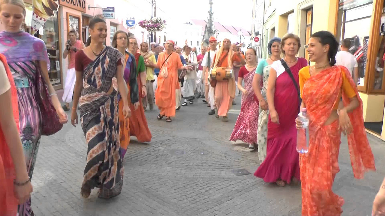 HH Kadamba Kanana Swami  Harinam Ruci   harinam in Jindrichuv Hradec 03072015