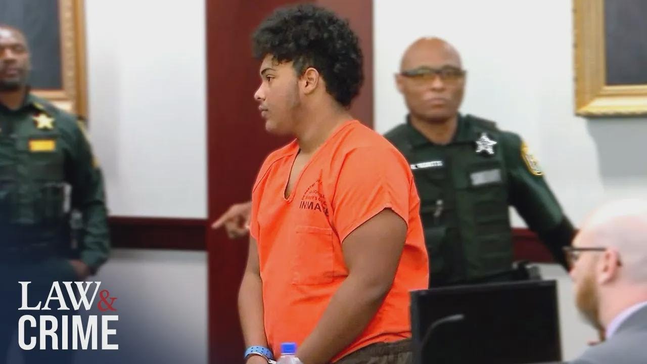 Joven de Florida se declara inocente tras el brutal asesinato de sus padres