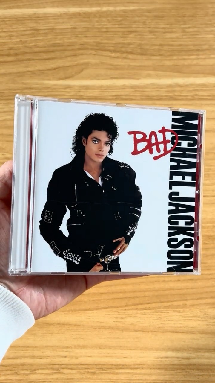 Michael Jackson - Bad CD Unboxing - YouTube