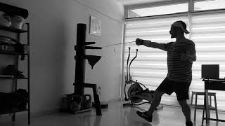 Epee Fencing - Remise - Same Line of Attack
