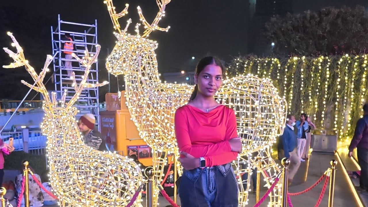 When 12 AM hit, We screamed with fireworks Woahh!🎆